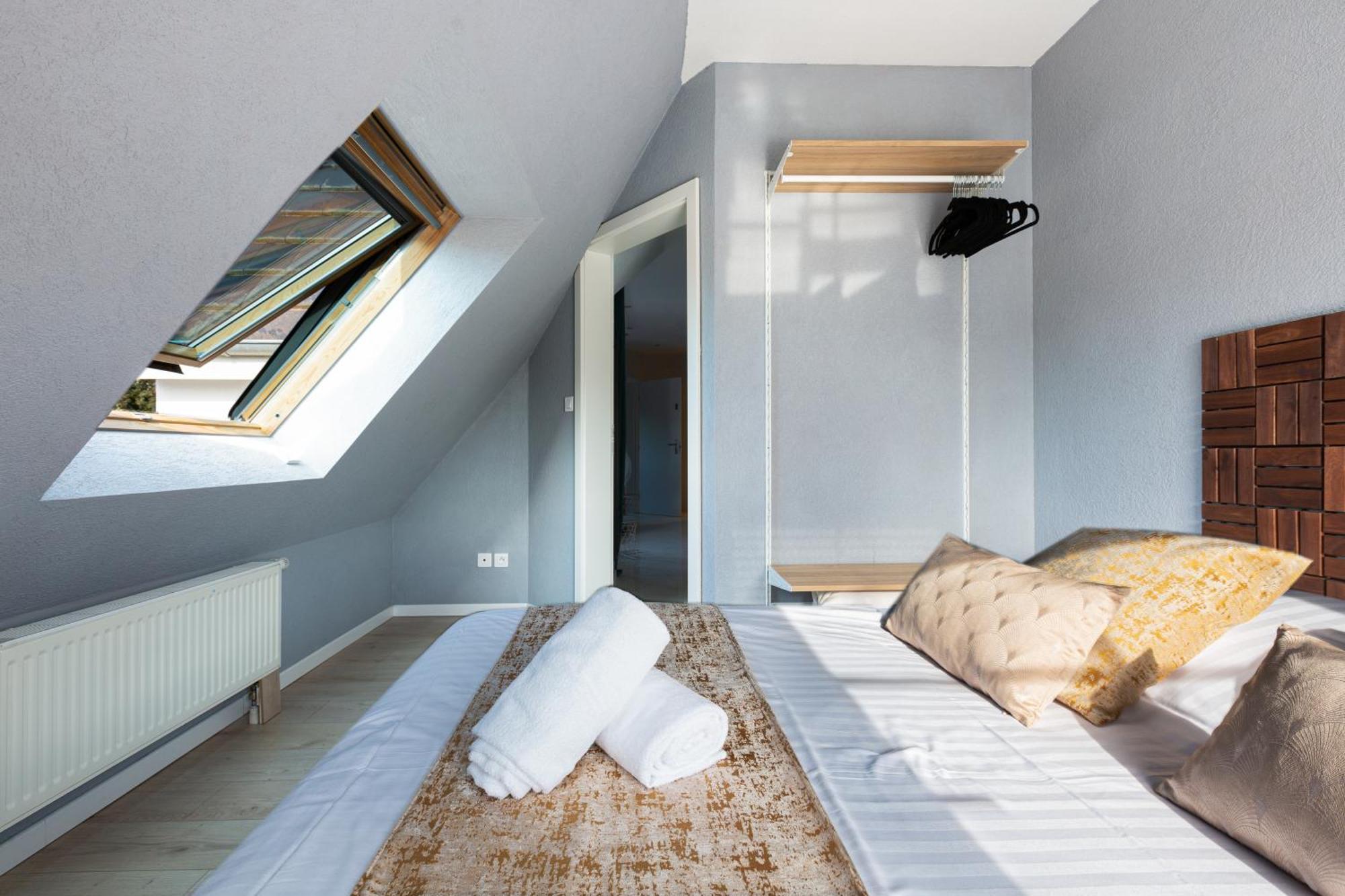 Gites Spa Strasbourg - Villa Ours - Spa Prive, Sauna, Borne D'Arcade, Babyfoot Ittenheim 외부 사진