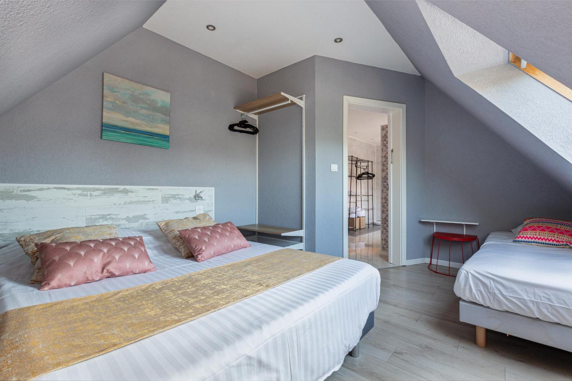 Gites Spa Strasbourg - Villa Ours - Spa Prive, Sauna, Borne D'Arcade, Babyfoot Ittenheim 외부 사진