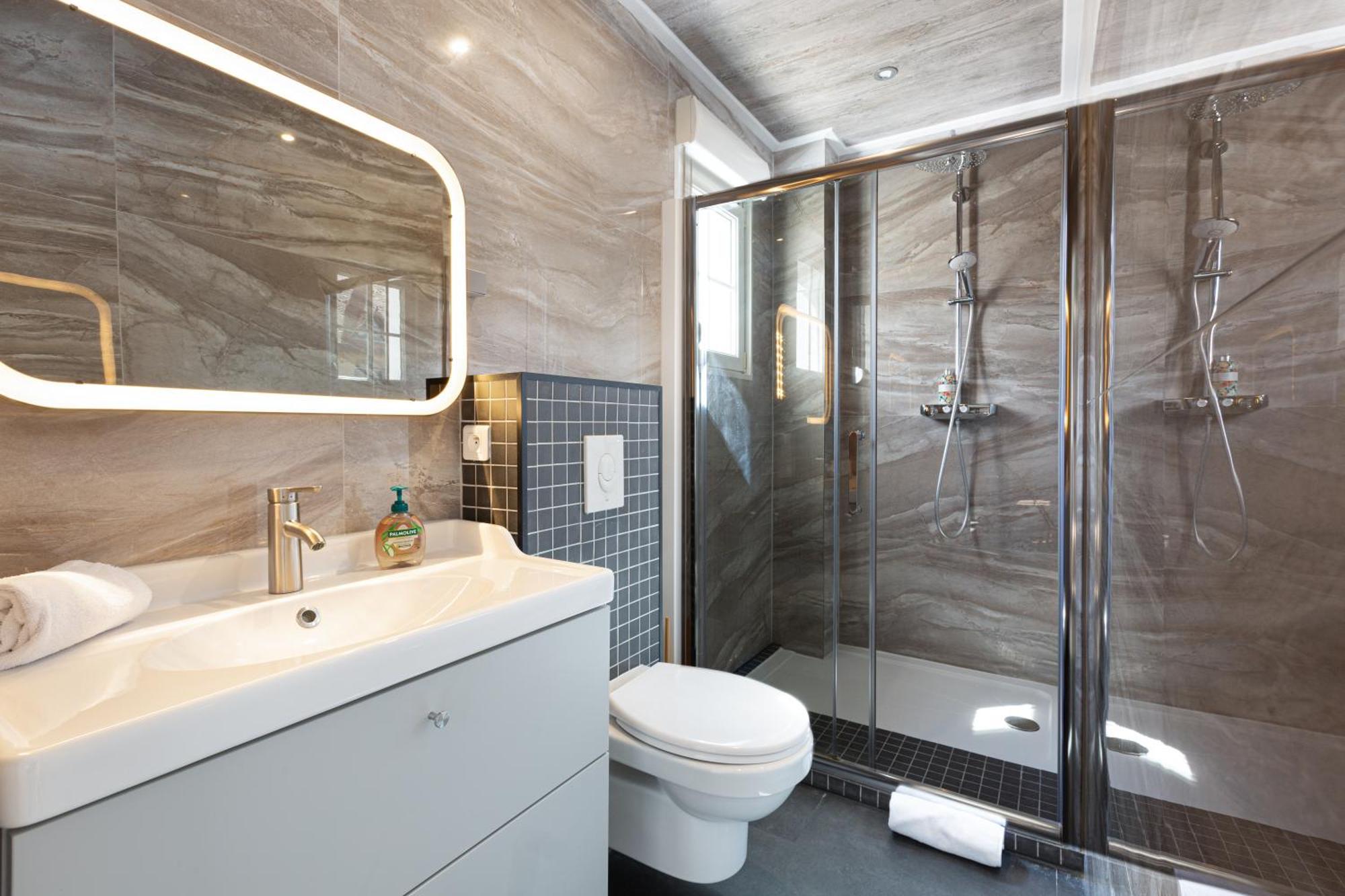 Gites Spa Strasbourg - Villa Ours - Spa Prive, Sauna, Borne D'Arcade, Babyfoot Ittenheim 외부 사진